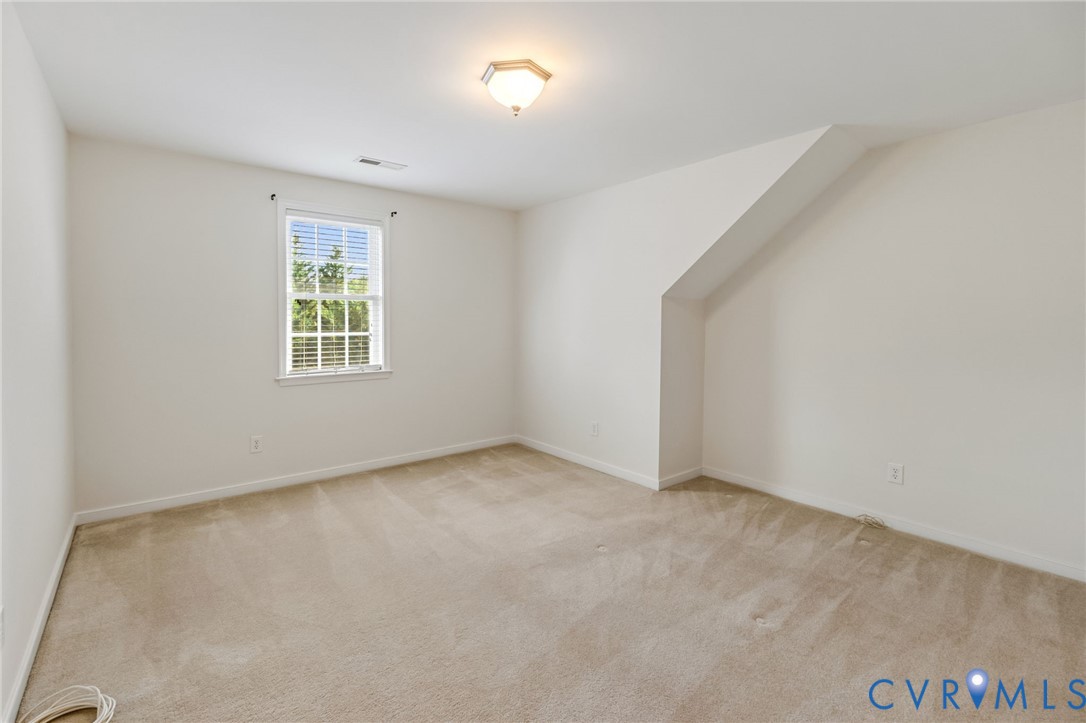 14460 Woodleigh Dr Property Photo 27
