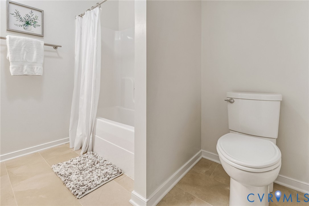 14460 Woodleigh Dr Property Photo 32