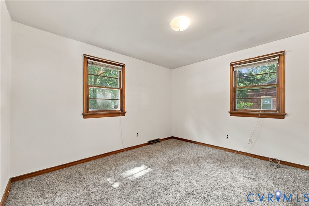 3027 Kingsdale Rd Property Photo 16