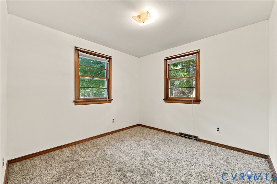 3027 Kingsdale Rd Property Photo 18