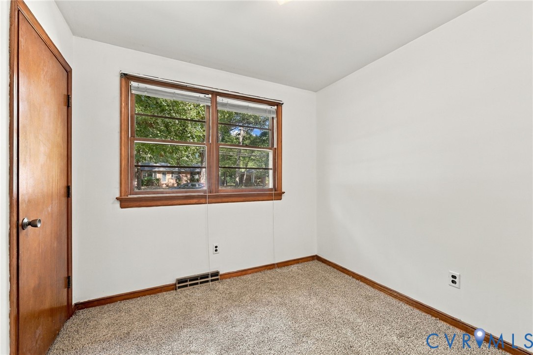 3027 Kingsdale Rd Property Photo 21