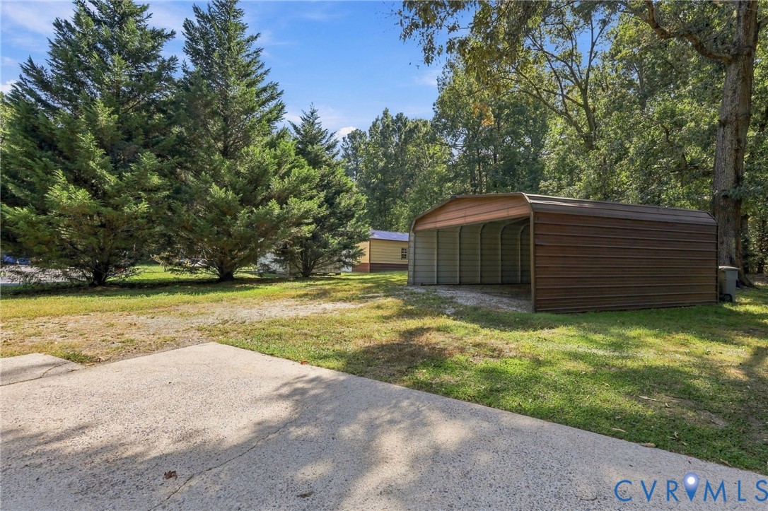 3027 Kingsdale Rd Property Photo 23
