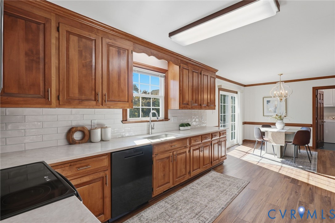 527 Greene Ridge Rd Property Photo 13