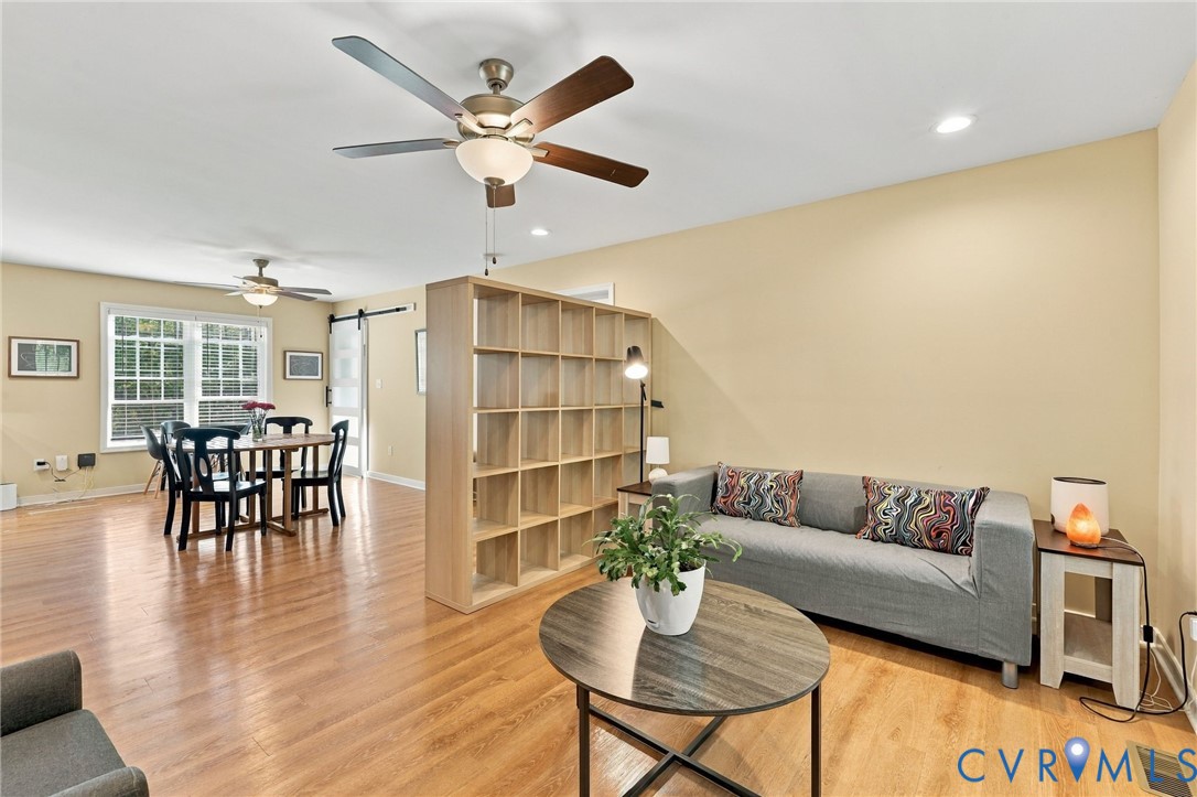 15142 Narrow Path Way Property Photo 3