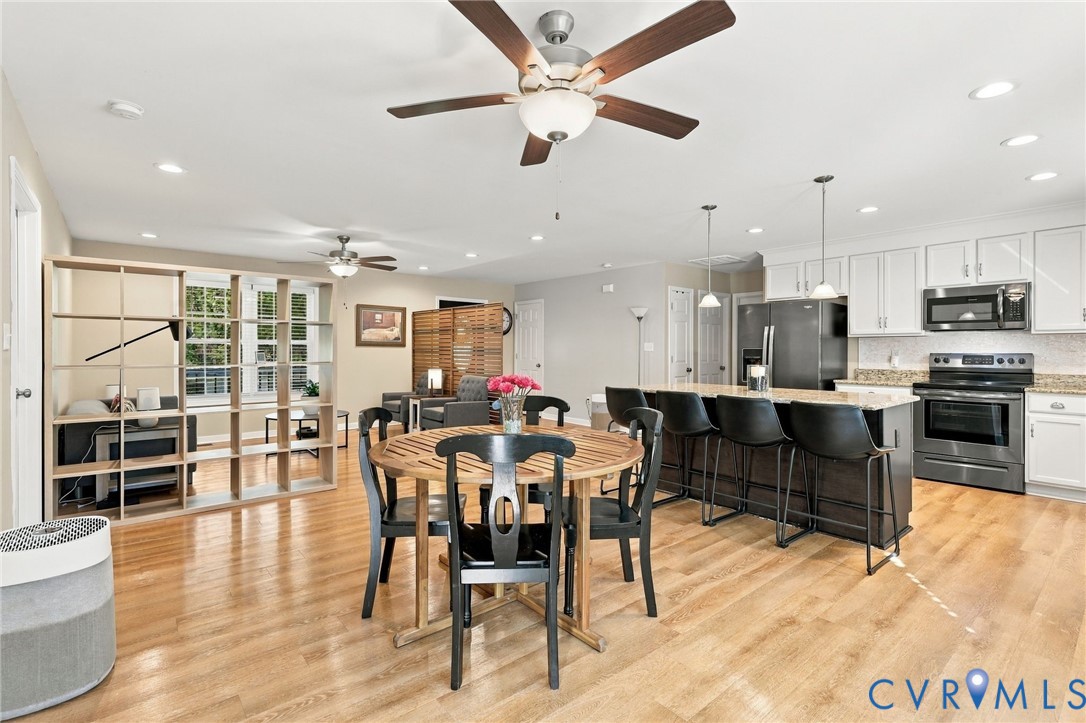 15142 Narrow Path Way Property Photo 9