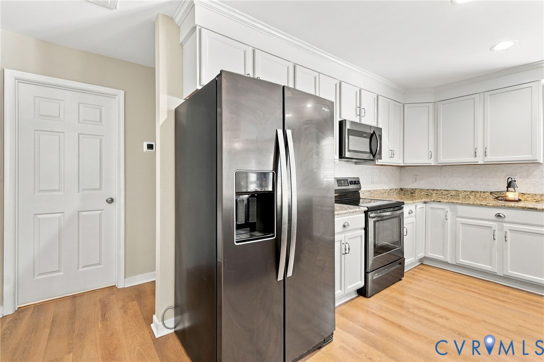 15142 Narrow Path Way Property Photo 16