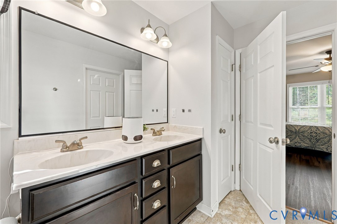 15142 Narrow Path Way Property Photo 24