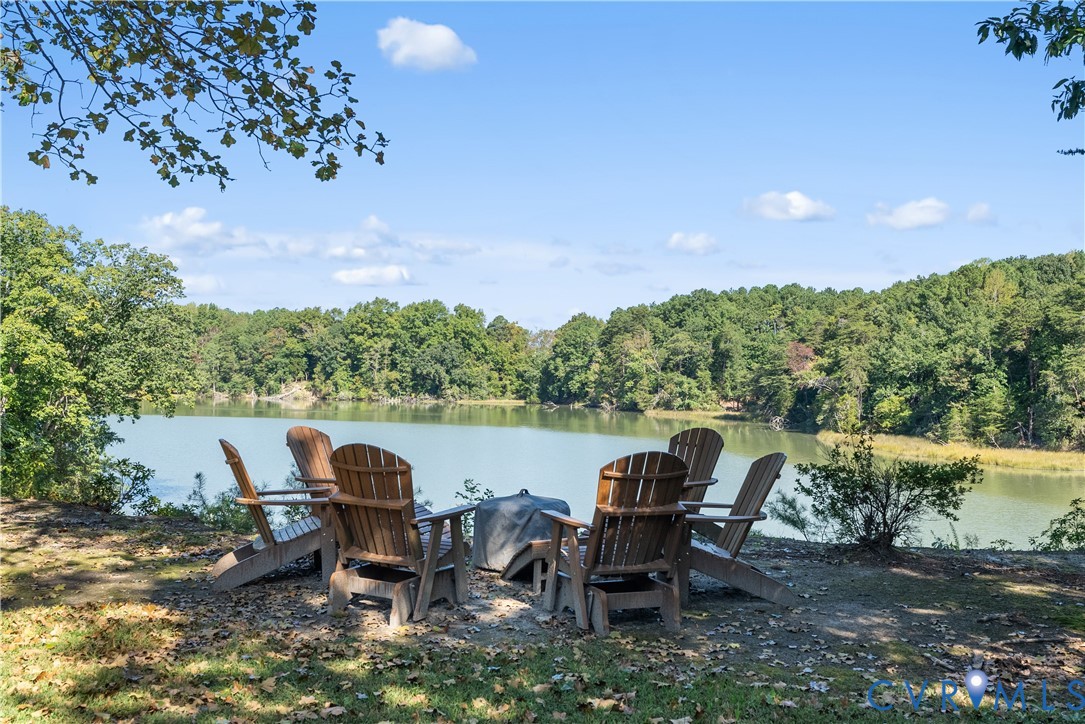 1112 Bennett Farm Rd Property Photo 1