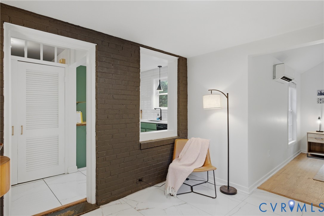 8713 Rolando Dr Property Photo 12