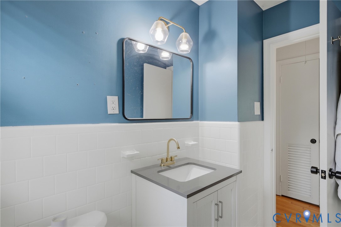 8713 Rolando Dr Property Photo 23
