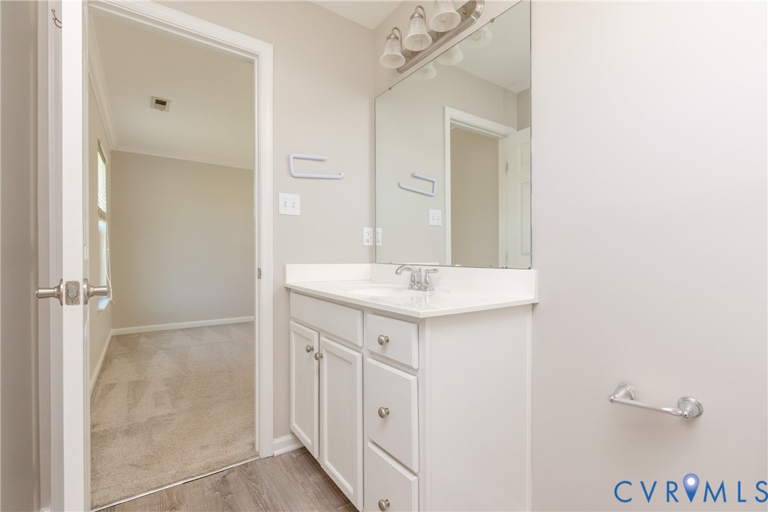 1913 Glenwilton Dr Property Photo 30