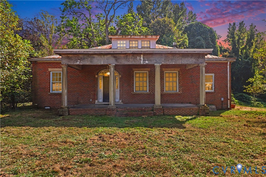 12466 Greenwood Rd Property Photo 3