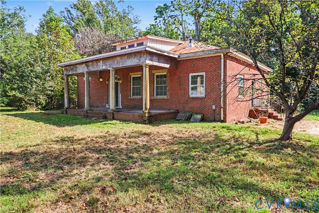 12466 Greenwood Rd Property Photo 5