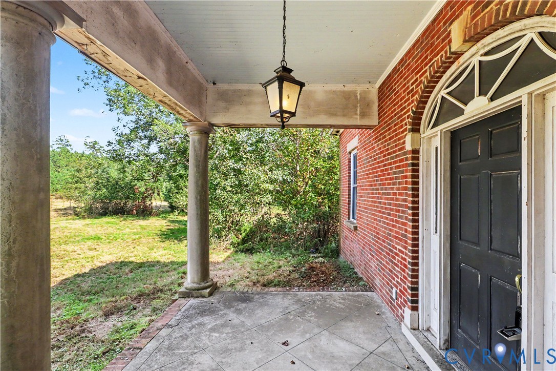 12466 Greenwood Rd Property Photo 6
