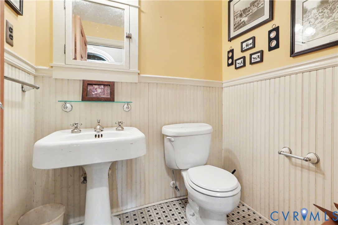 12466 Greenwood Rd Property Photo 20