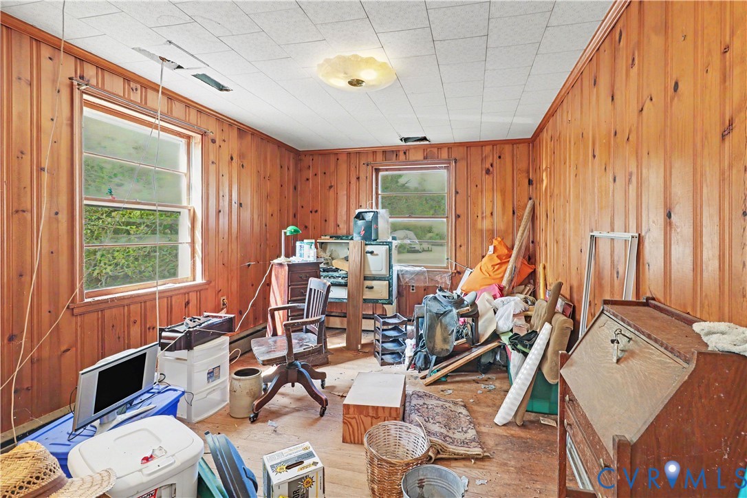 12466 Greenwood Rd Property Photo 21
