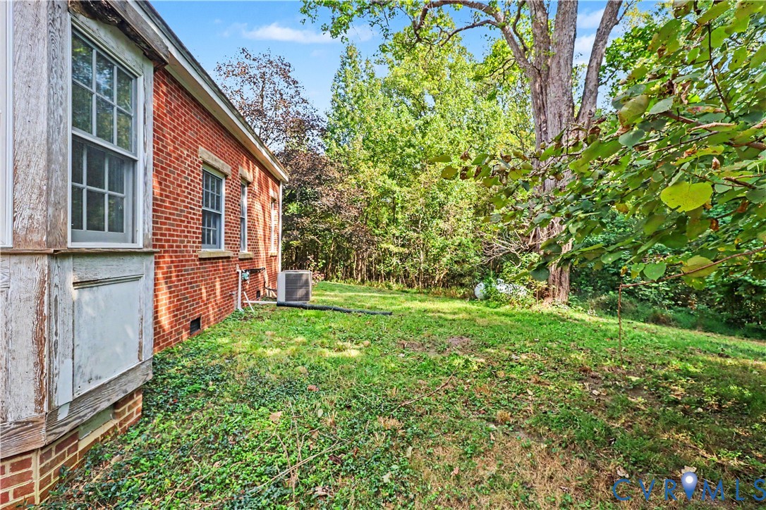 12466 Greenwood Rd Property Photo 24