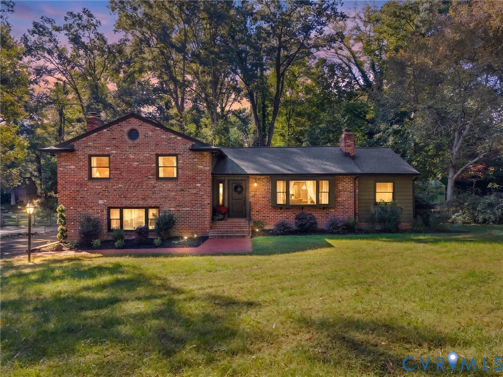 8341 Charlise Rd Property Photo 1
