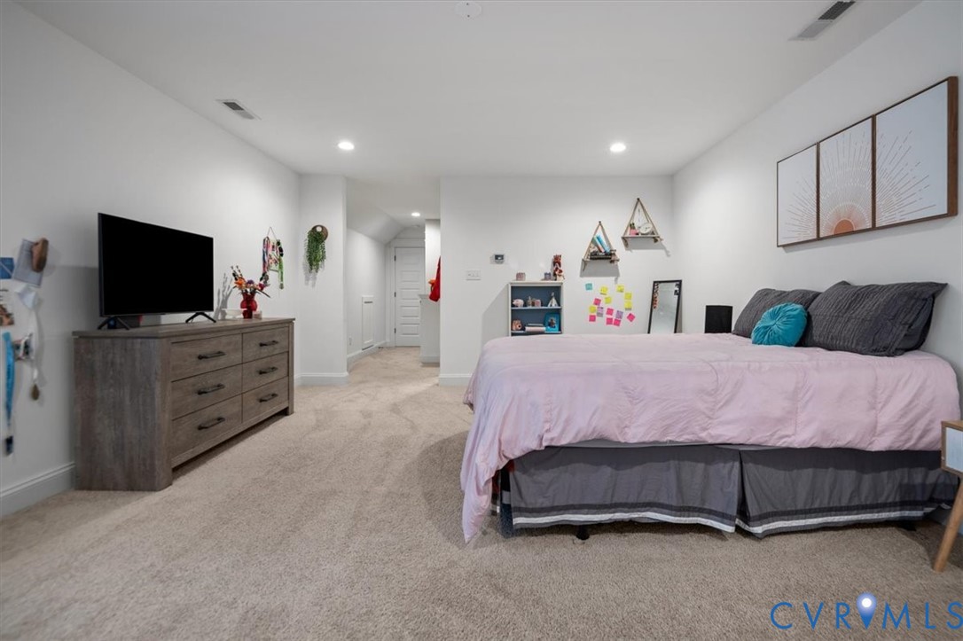 4703 Kingshire Dr Property Photo 17