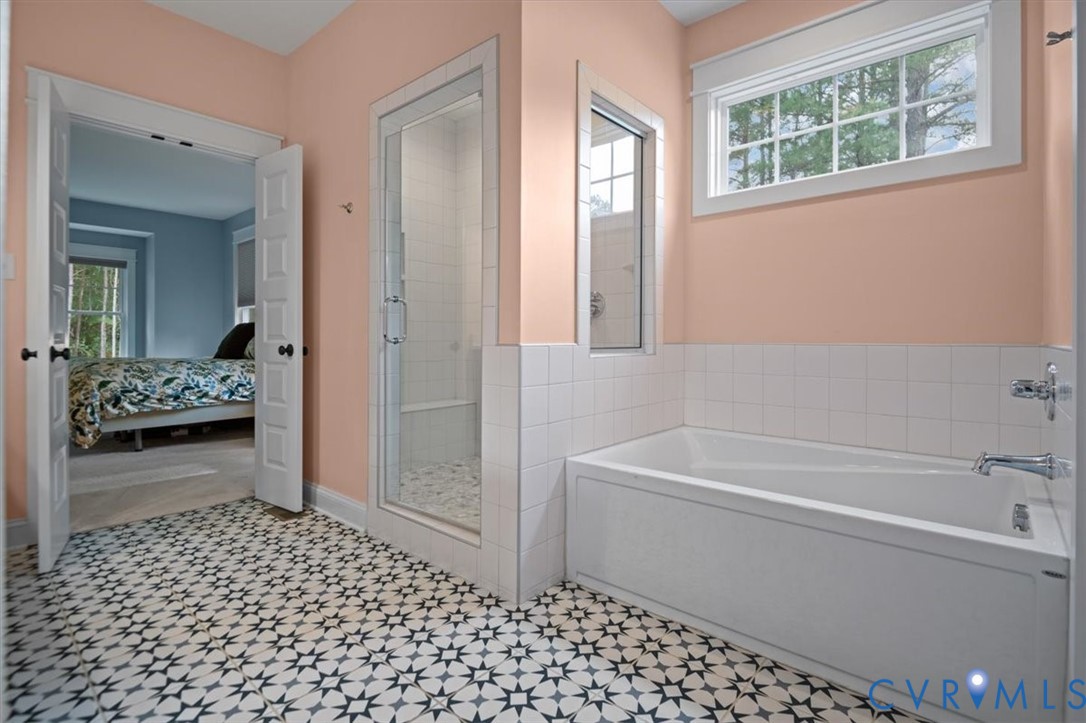 4703 Kingshire Dr Property Photo 49
