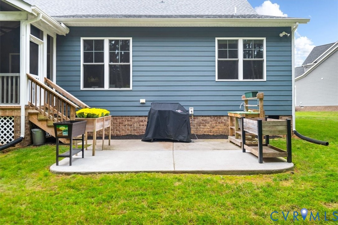 4703 Kingshire Dr Property Photo 51