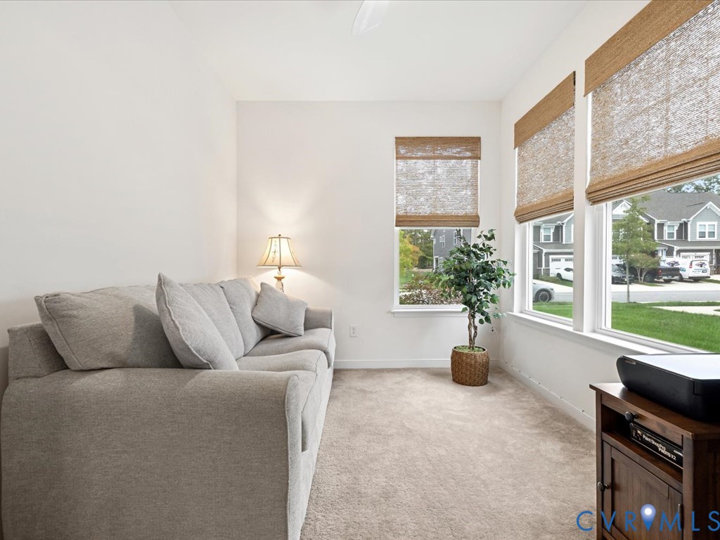 18621 Palisades Rdg Property Photo 8