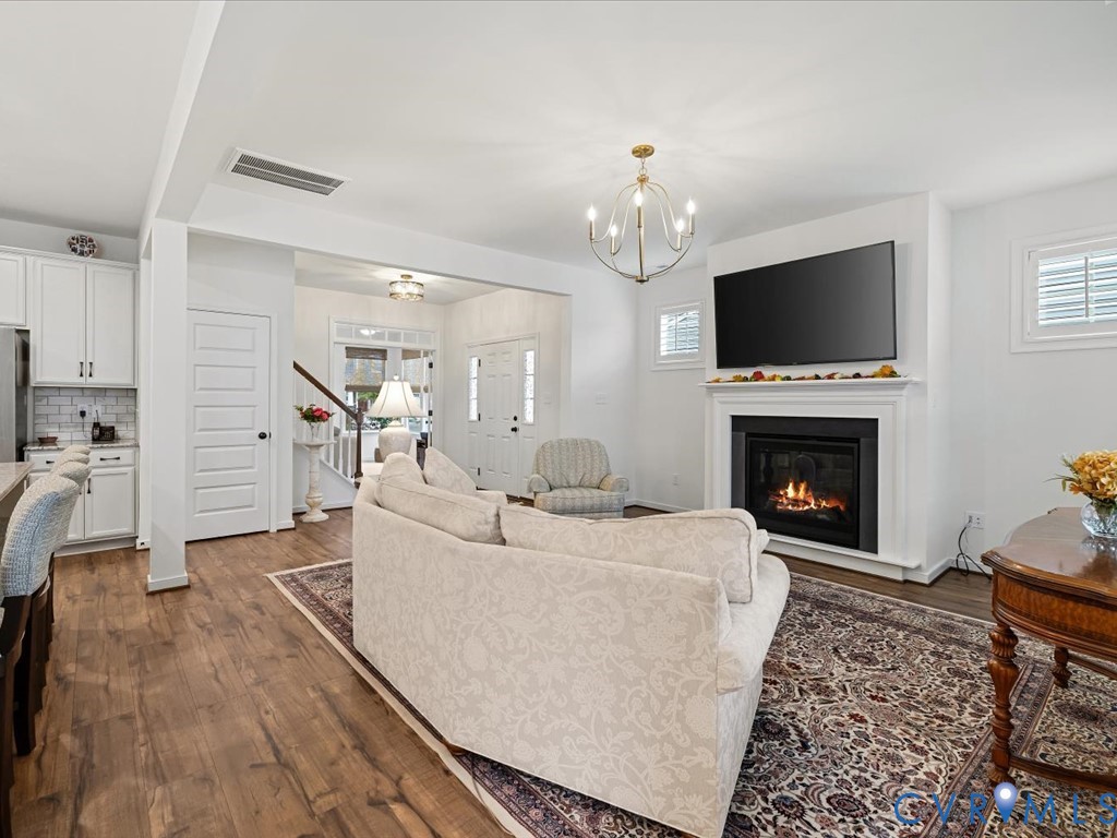 18621 Palisades Rdg Property Photo 12