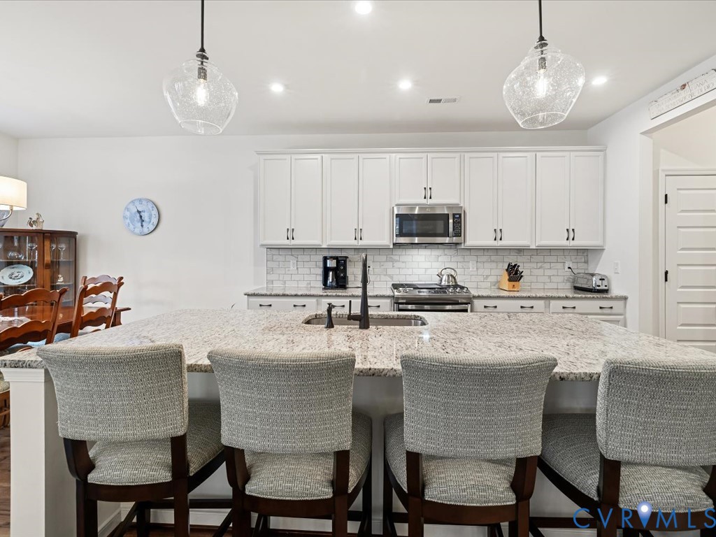 18621 Palisades Rdg Property Photo 13