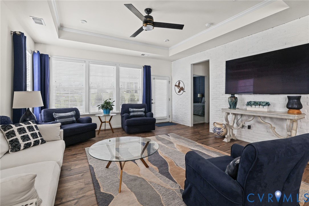 9337 Citrine Run Property Photo 11
