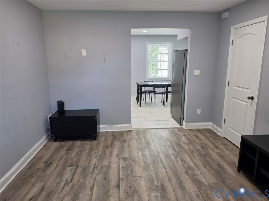 1351 Minefee St Property Photo 5