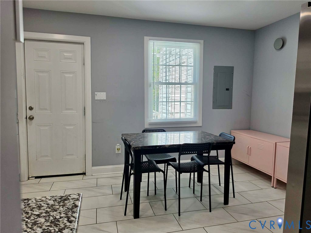 1351 Minefee St Property Photo 11