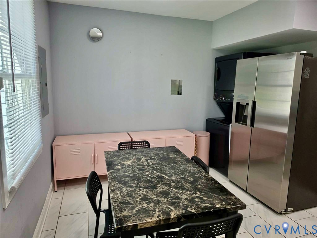 1351 Minefee St Property Photo 13
