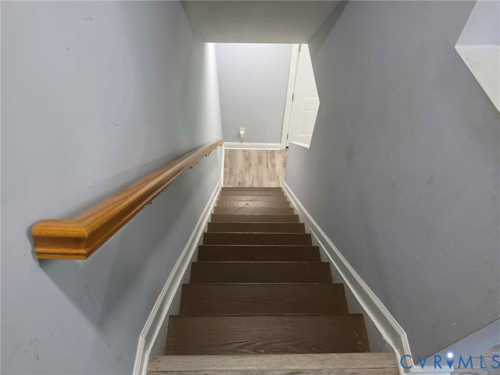 1351 Minefee St Property Photo 16