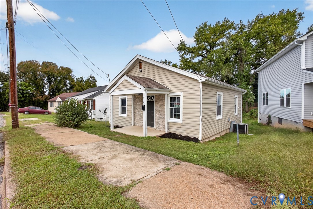 515 St Andrew St Property Photo 3