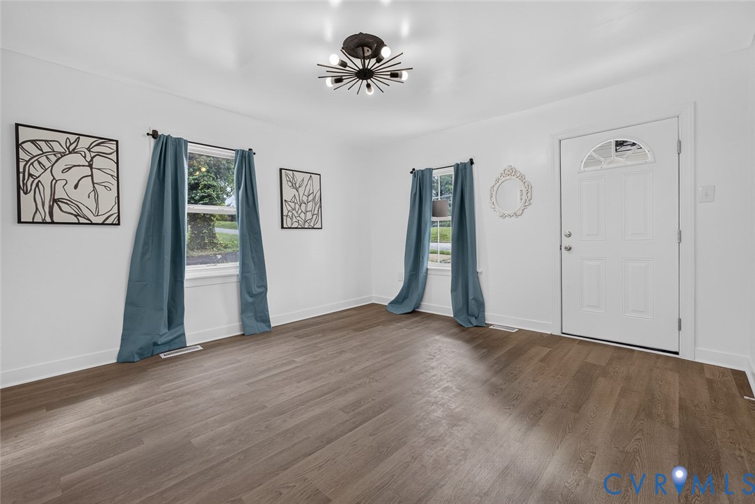 515 St Andrew St Property Photo 10
