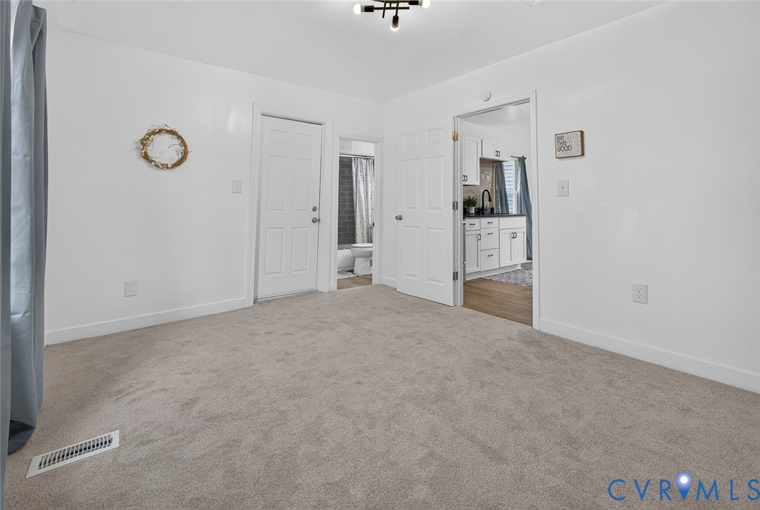 515 St Andrew St Property Photo 23