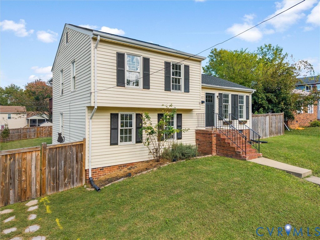 1502 Winder St Property Photo 4