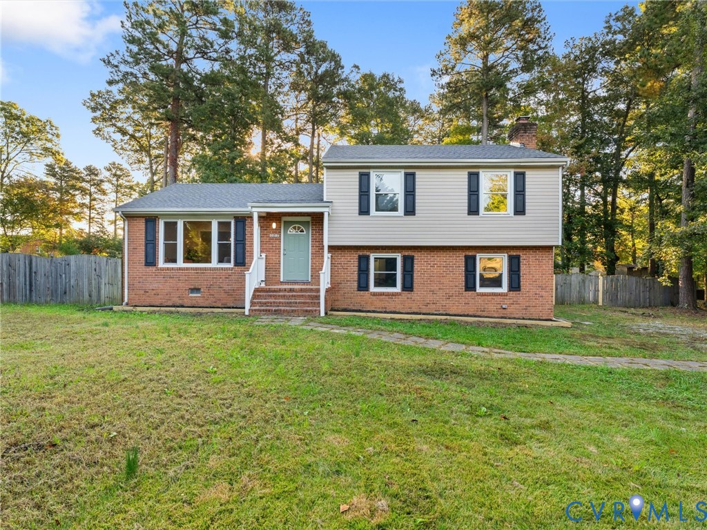 10817 W Huguenot Rd Property Photo 1