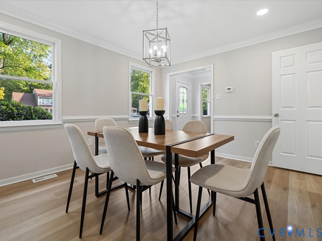 10167 Drawbridge Ct Property Photo 11
