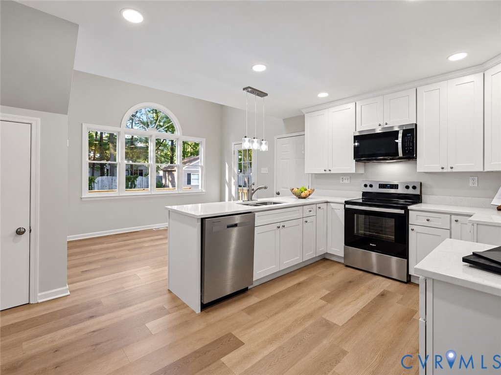 10167 Drawbridge Ct Property Photo 14