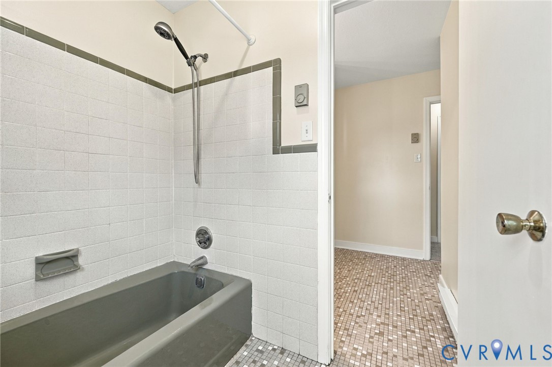 7084 Marie Ln Property Photo 33