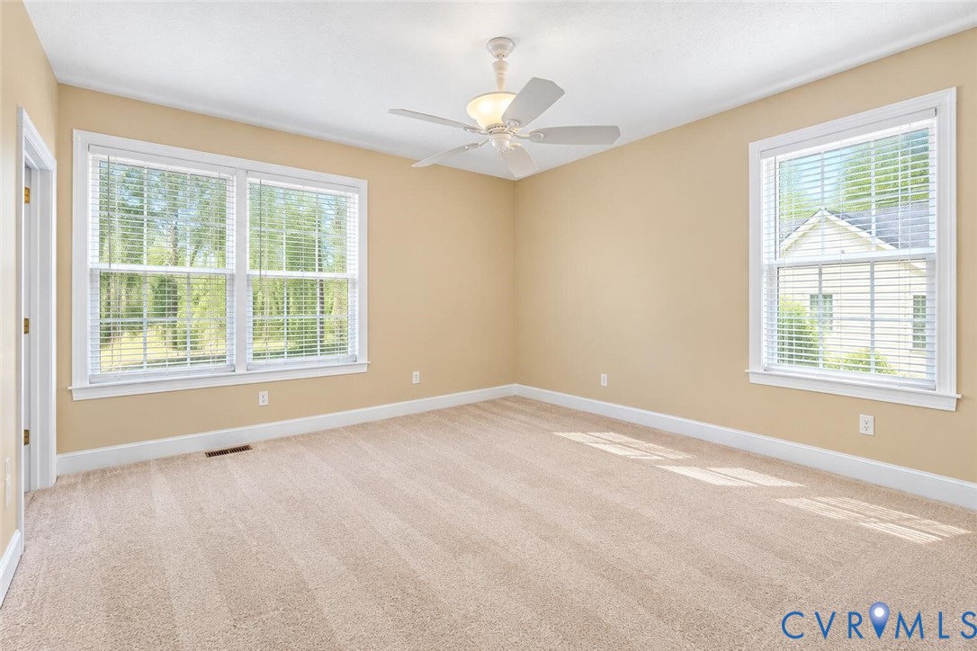 9715 Woods Cross Rd Property Photo 12