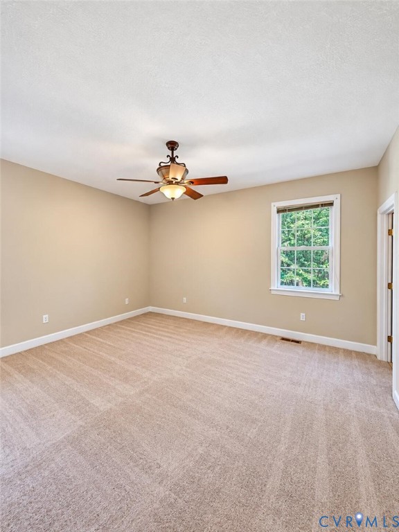 9715 Woods Cross Rd Property Photo 16