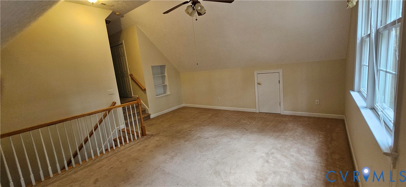9715 Woods Cross Rd Property Photo 20