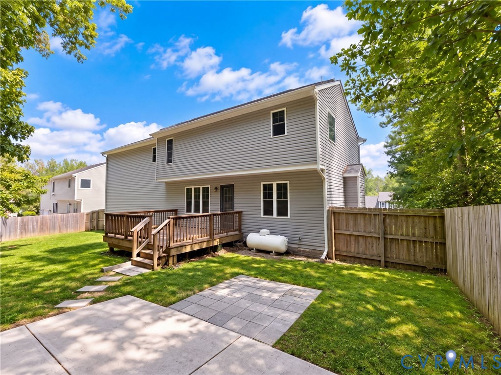6413 Autumn Mist Way Property Photo 5