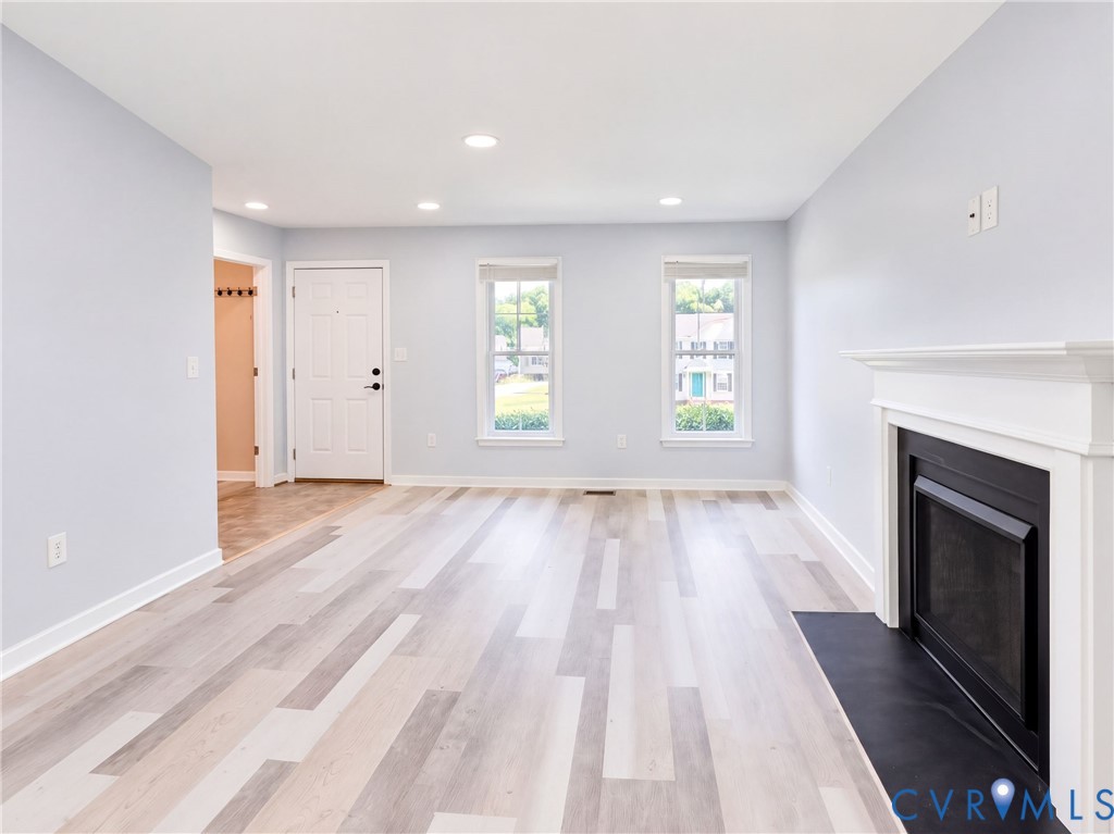 6413 Autumn Mist Way Property Photo 9