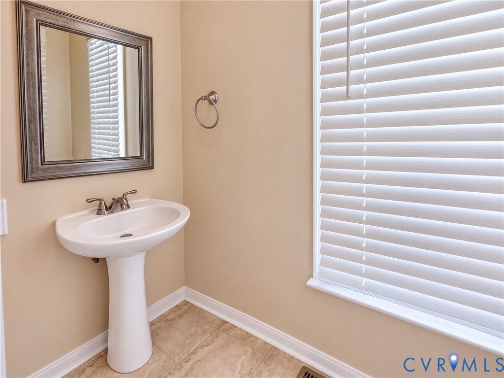 6413 Autumn Mist Way Property Photo 19