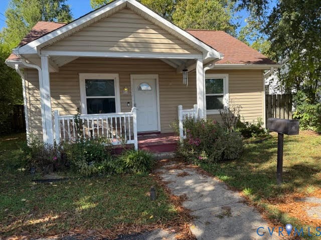 5406 Bloomingdale Ave Property Photo 1
