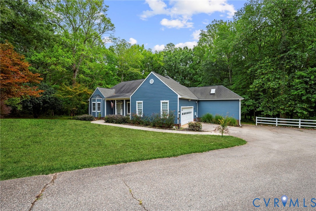 2654 Academy Rd Property Photo 4