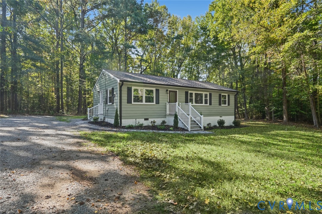15227 Horseshoe Bridge Rd Property Photo 1